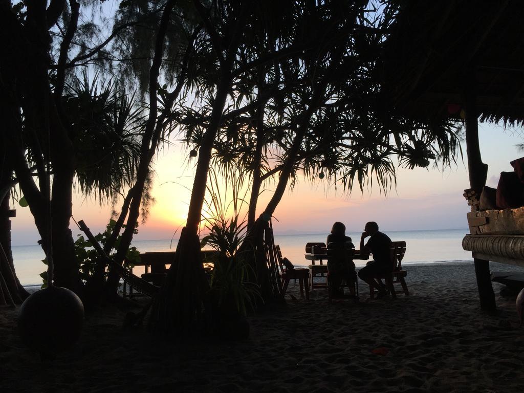 Cocobar&Bungalow'Kohjum Otel Koh Jum Dış mekan fotoğraf